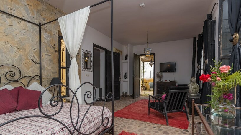 Imagen de la habitación del Hotel Fawakay Villas. Foto 17