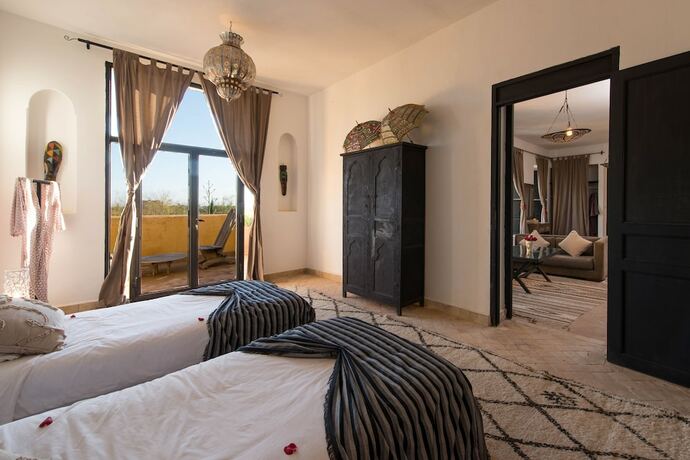 Imagen de la habitación del Hotel Fawakay Villas. Foto 19