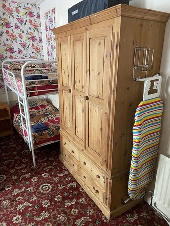 Imagen de la habitación del Hotel Fawlty Towers. Foto 10