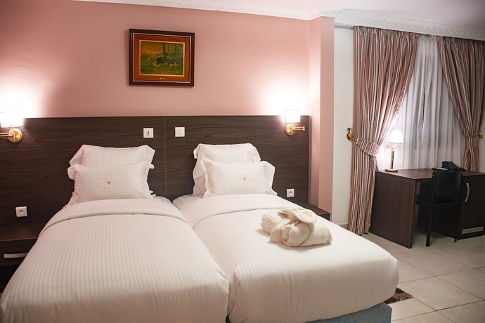 Imagen de la habitación del Hotel Faya. Foto 7