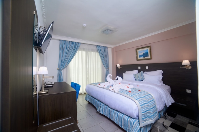 Imagen de la habitación del Hotel Faya. Foto 9