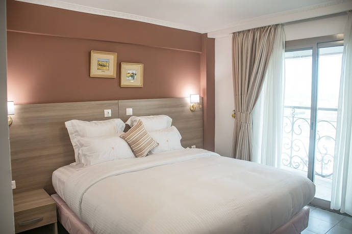 Imagen de la habitación del Hotel Faya. Foto 10