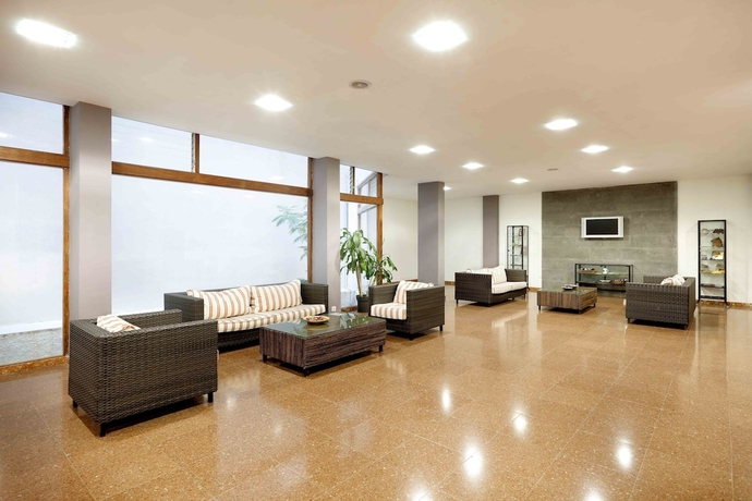 Imagen de los interiores del Hotel Faycan. Foto 13