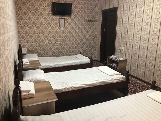 Imagen de la habitación del Hotel Fayz Plaza. Foto 15