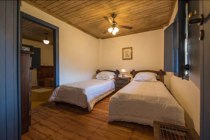 Imagen de la habitación del Hotel Fazenda &Aacute;guas Claras. Foto 17