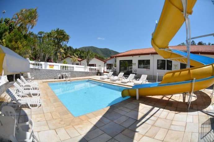 Imagen de la piscina del Hotel Fazenda Appaloosa. Foto 20