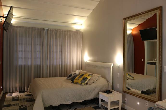 Imagen de la habitación del Hotel Fazenda Auberge Suisse. Foto 9