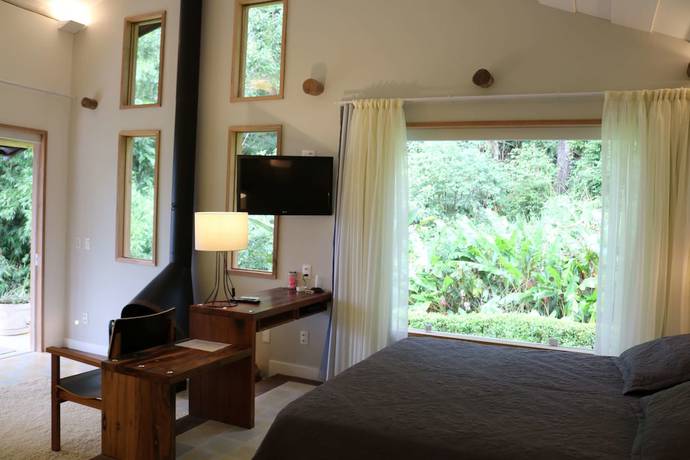 Imagen de la habitación del Hotel Fazenda Auberge Suisse. Foto 18