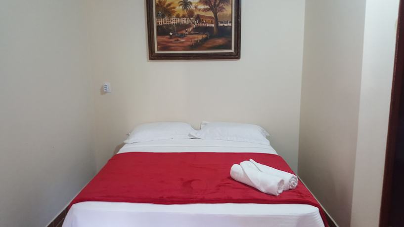Imagen de la habitación del Hotel Fazenda Club de Ara&ccedil;oiaba da Serra. Foto 7