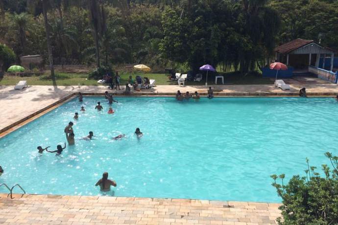 Imagen de la piscina del Hotel Fazenda Flamingos. Foto 15