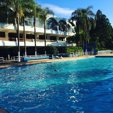 Imagen de la piscina del Hotel Fazenda Flamingos. Foto 20
