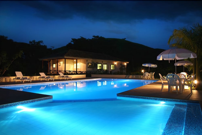 Imagen de la piscina del Hotel Fazenda Floren&ccedil;a. Foto 19