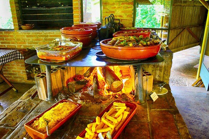 Imagen del bar/restaurante del Hotel Fazenda Jaca&uacute;na. Foto 21