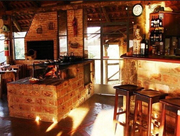 Imagen del bar/restaurante del Hotel Fazenda Jaca&uacute;na. Foto 23