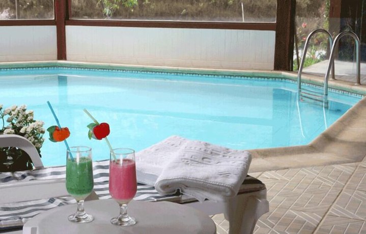 Imagen de la piscina del Hotel Fazenda JeCaVa. Foto 20