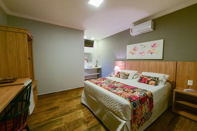 Imagen de la habitación del Hotel Fazenda Recanto Shangri-l&aacute;. Foto 19