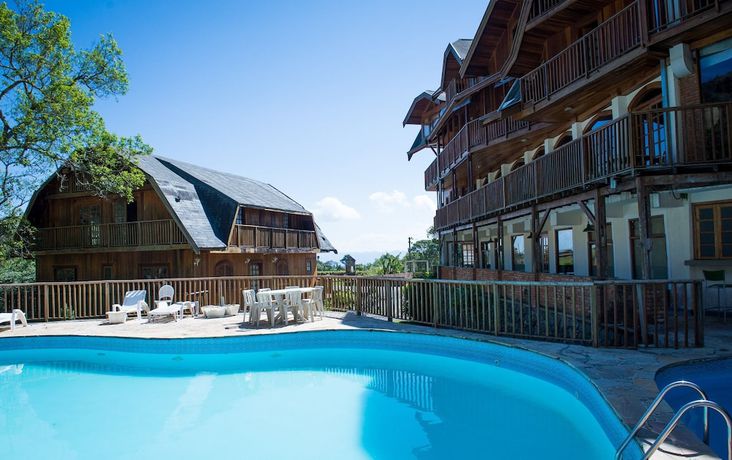 Imagen de la piscina del Hotel Fazenda Saint Claire. Foto 14