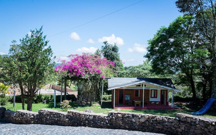 Imagen de los exteriores del Hotel Fazenda Saint Claire. Foto 10