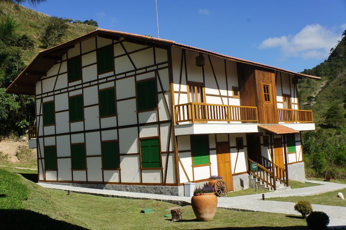 Imagen de los exteriores del Hotel Fazenda Sui&ccedil;a Le Canton. Foto 7