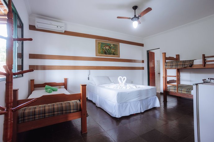 Imagen de la habitación del Hotel Fazenda Vale Amanhecer. Foto 2