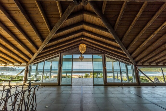 Imagen de los interiores del Hotel Fazenda Verde Praia Do Rosa. Foto 40