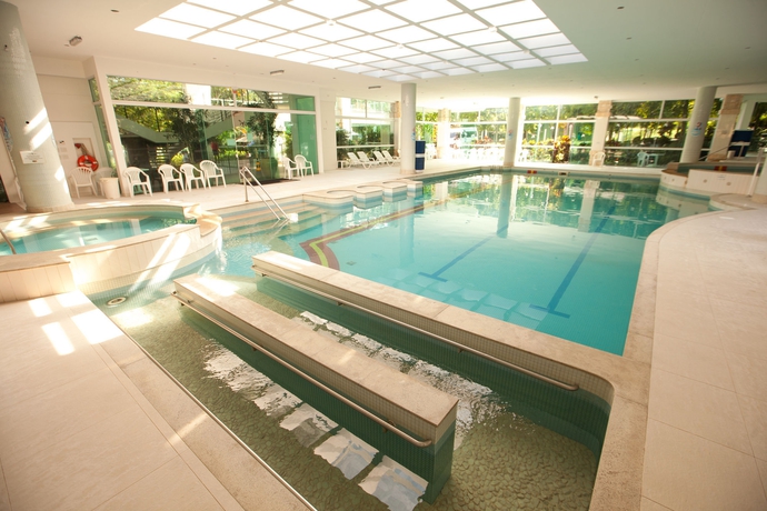 Imagen de la piscina del Hotel Fazzenda Park Resort. Foto 10