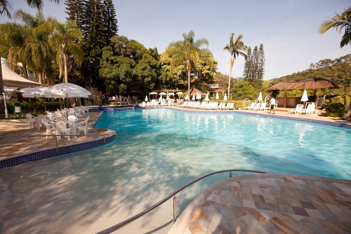 Imagen de la piscina del Hotel Fazzenda Park Resort. Foto 12