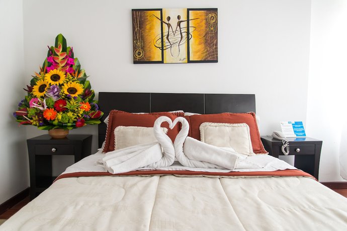 Imagen de la habitación del Hotel F&eacute;nix Real. Foto 10