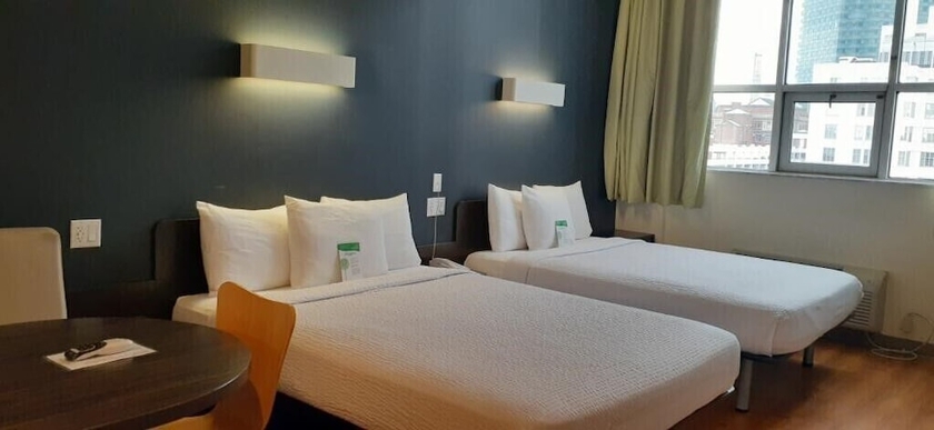 Imagen de la habitación del Hotel Feather Factory. Foto 6