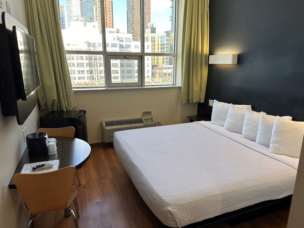 Imagen de la habitación del Hotel Feather Factory. Foto 7