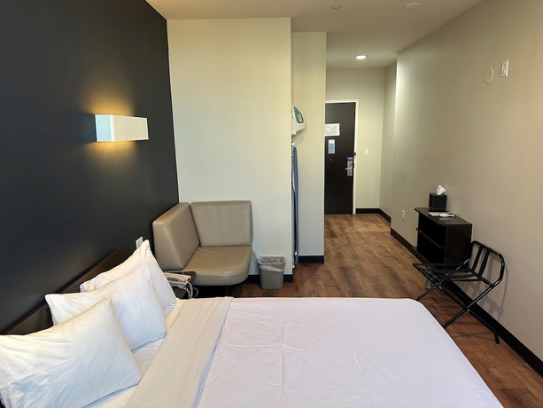 Imagen de la habitación del Hotel Feather Factory. Foto 15