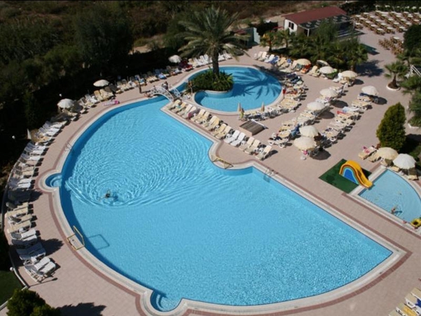 Imagen general del Hotel Febeach Side. Foto 6