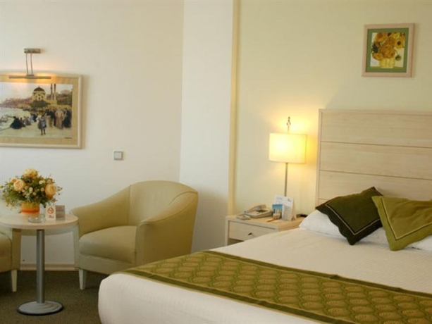 Imagen general del Hotel Febeach Side. Foto 7