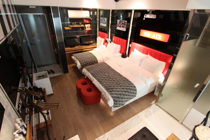 Imagen de la habitación del Hotel February Apsan. Foto 3