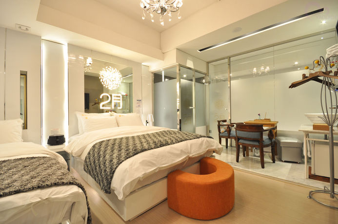 Imagen de la habitación del Hotel February Apsan. Foto 16
