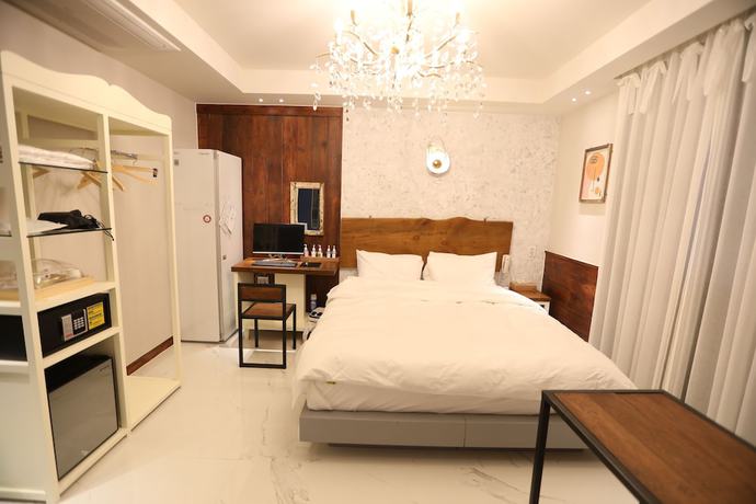 Imagen de la habitación del Hotel February Busan Gangseo Annex Building. Foto 9