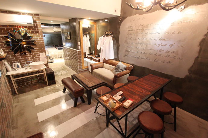 Imagen de los interiores del Hotel February Hwanggeum. Foto 11