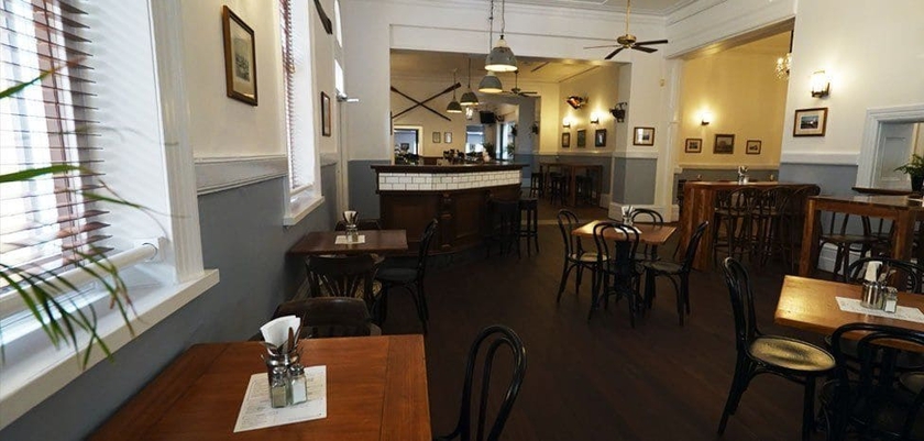 Imagen del bar/restaurante del Hotel Federal. Foto 9