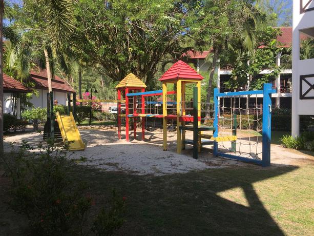 Imagen de los exteriores del Hotel Federal Villa Beach Resort Langkawi. Foto 17