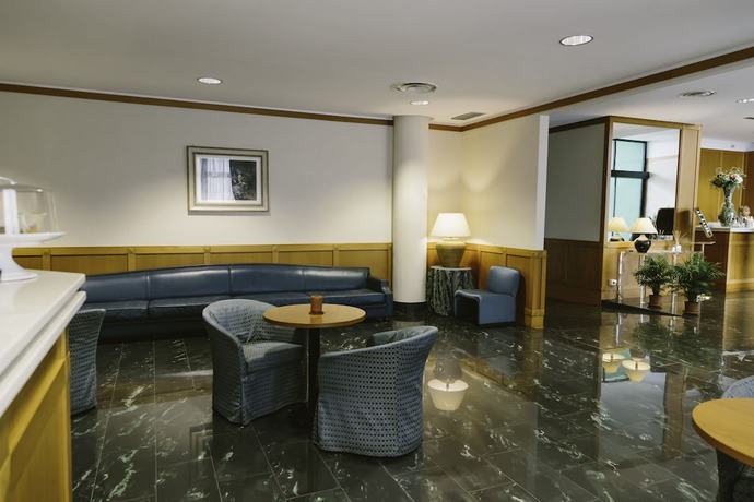 Imagen de los interiores del Hotel Federiciano. Foto 9