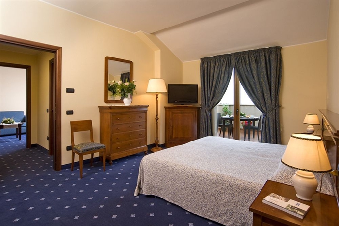 Imagen de la habitación del Hotel Federico II, MONTALBANO ELICONA. Foto 3