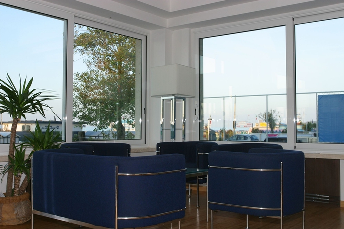 Imagen de los interiores del Hotel Fedora Riccione. Foto 13