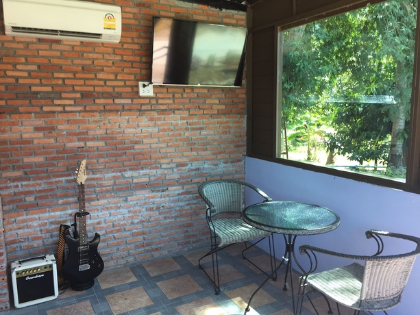 Imagen de los interiores del Hotel Feel At Chill Resort Kohchang. Foto 16