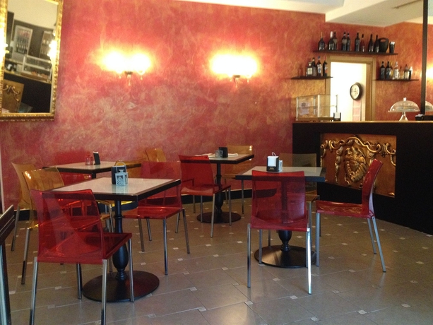 Imagen del bar/restaurante del Hotel Feel Inn Venice Airport. Foto 5