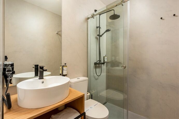 Imagen general del Hotel Feel Porto Pinot Townhouse. Foto 7