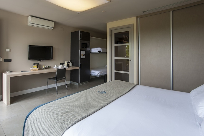 Imagen de la habitación del Hotel FeelFree STAYS Basoa. Foto 10