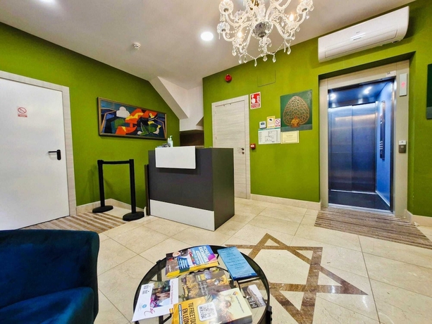Imagen de los interiores del Hotel Feeling Home - SuitesandRooms. Foto 15