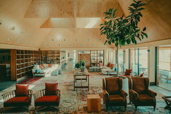 Imagen de los interiores del Hotel Feelviana. Foto 12