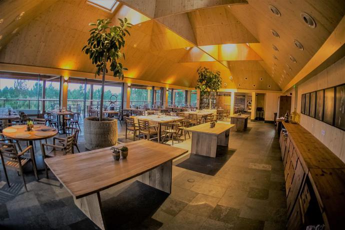 Imagen de los interiores del Hotel Feelviana. Foto 14