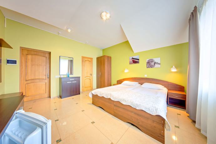 Imagen de la habitación del Hotel Feeria. Foto 9